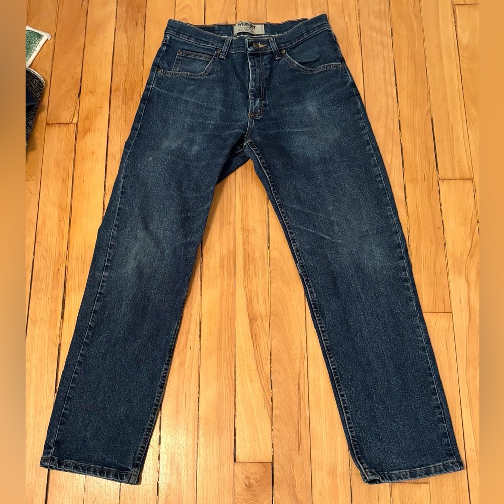 Wrangler Blue Straight Jeans Classic Style 31 X 30